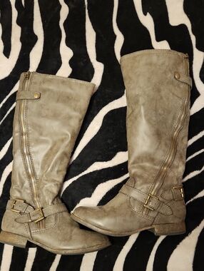 Women's Taupe Knee-High Riding Boots - Zipper & Buckle Detail